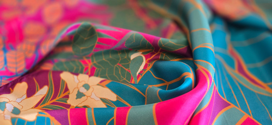 Suitcase-Friendly Souvenirs: Luxury Singapore Gifts That Take Up Zero Luggage Space