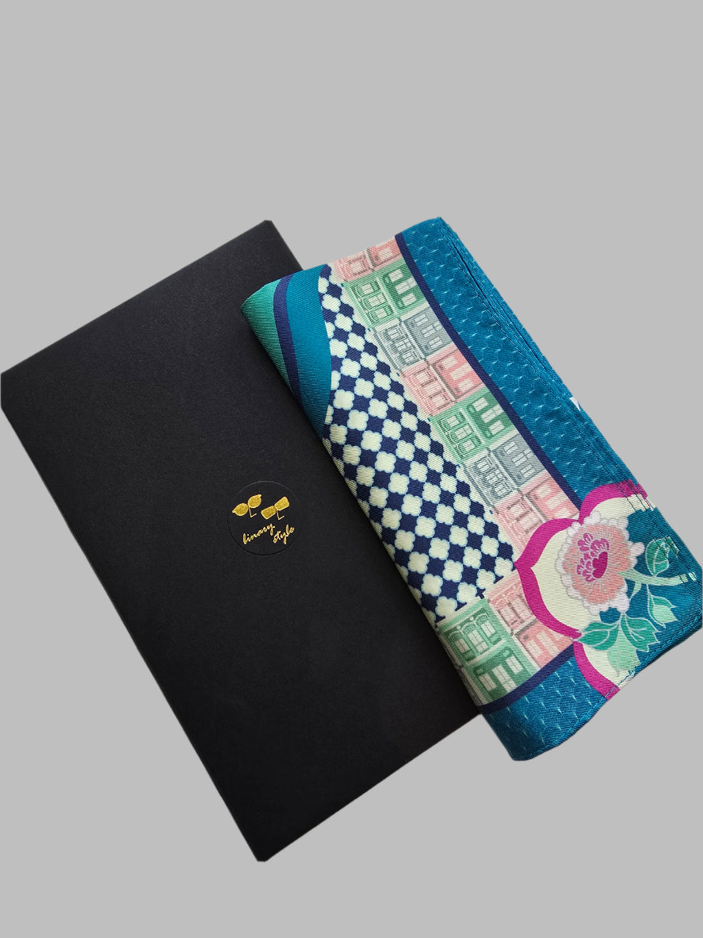 Peranakan Opulence Pocket Square