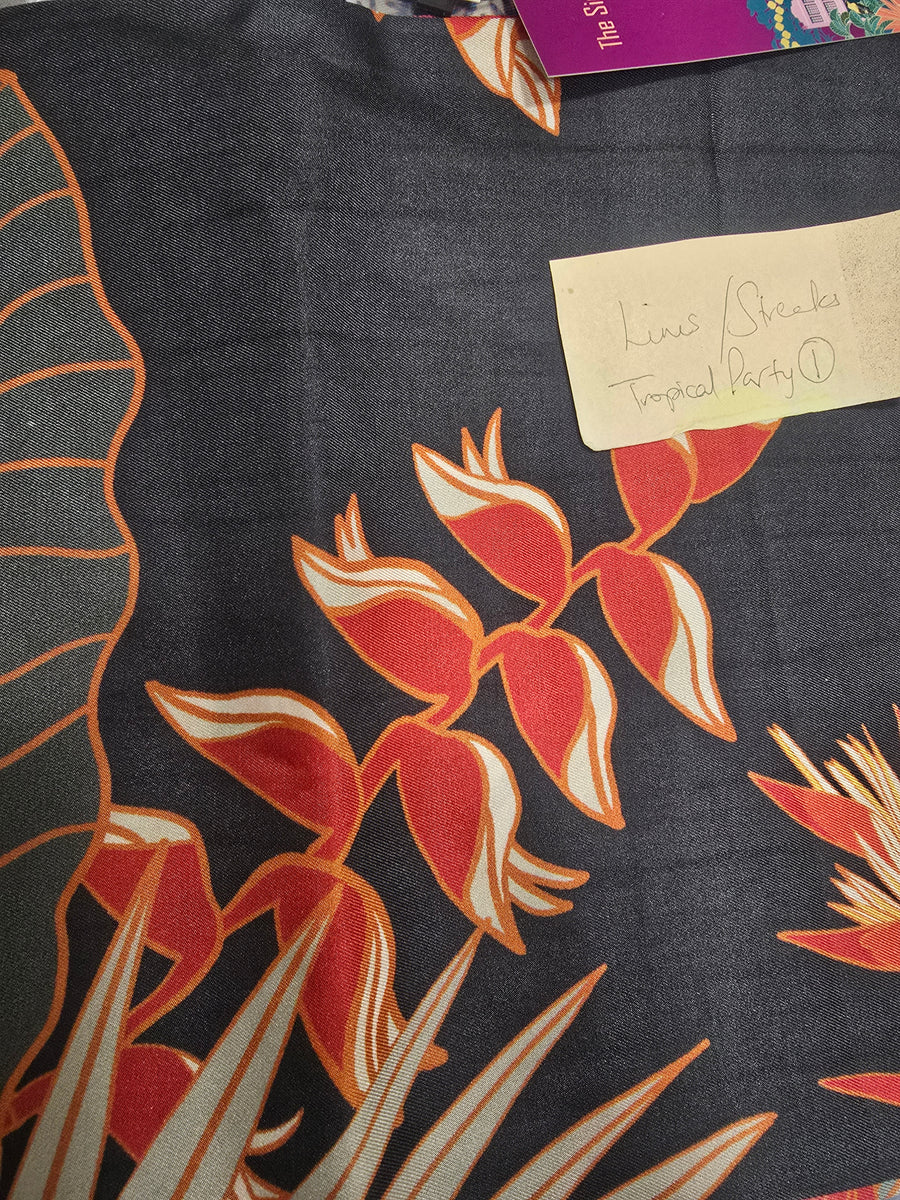 SC/ Tropical Party Silk Scarf
