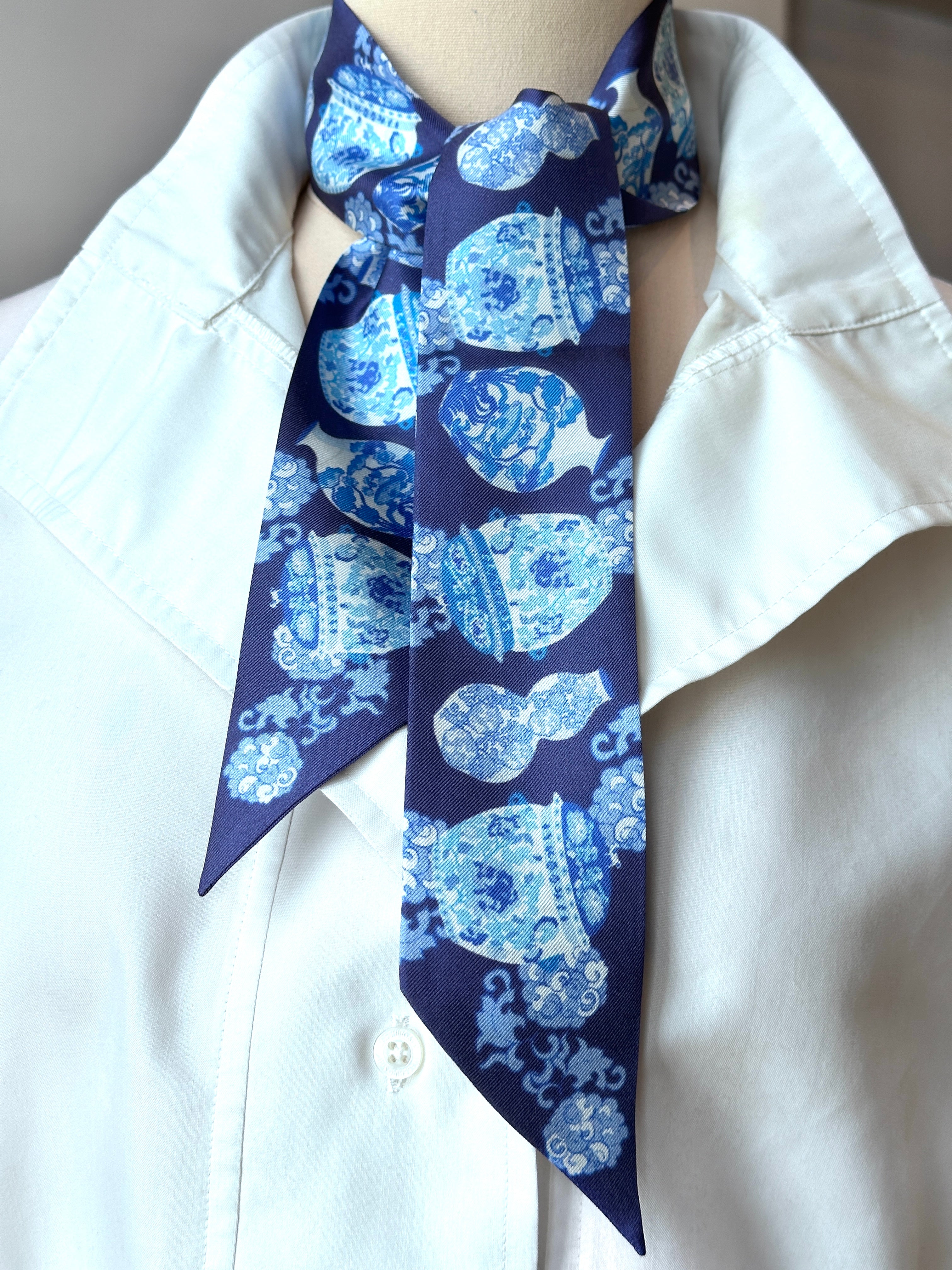 Peranakan Porcelains Ribbon Scarf