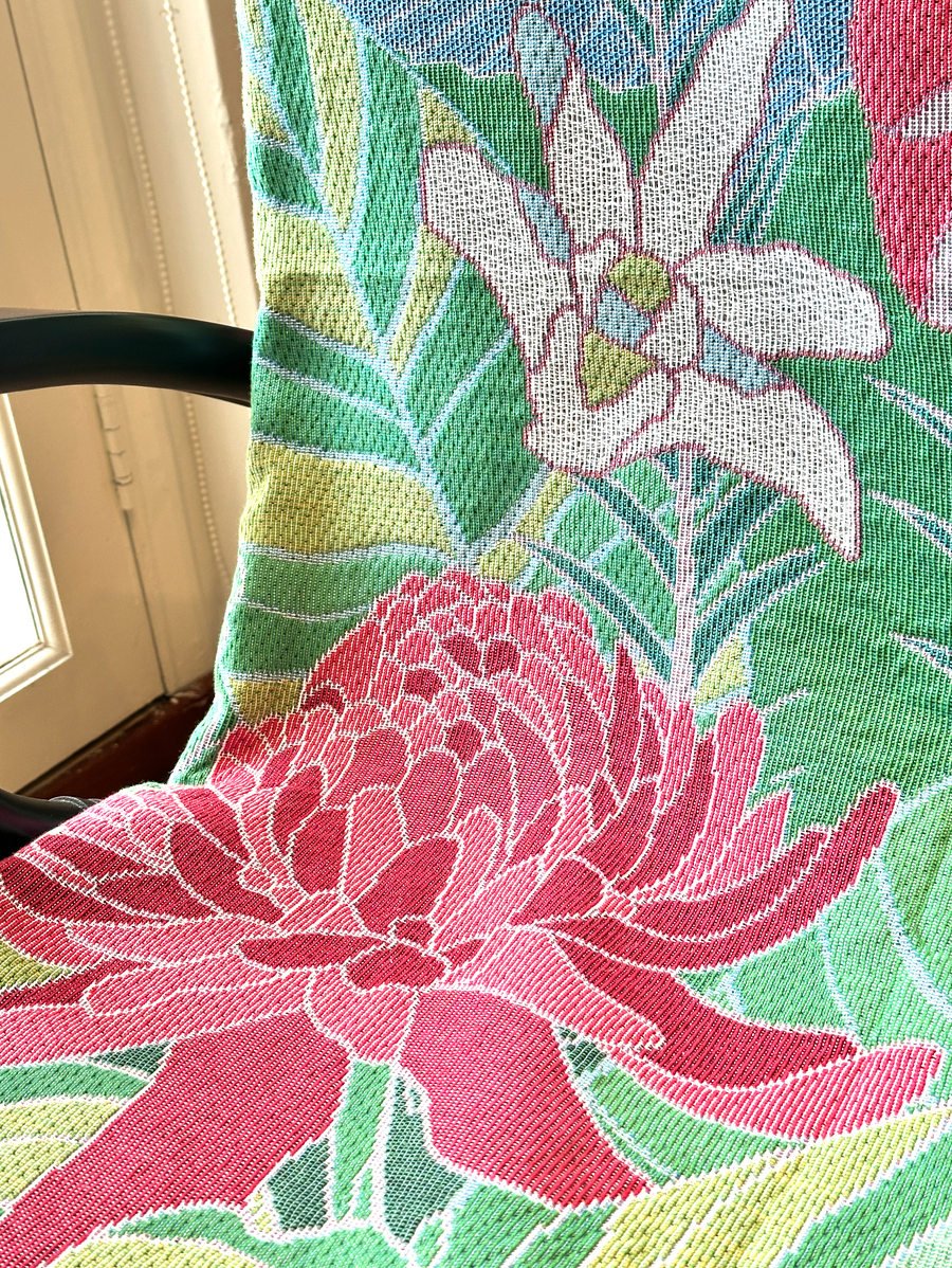 Botanic Oasis Throw Blanket