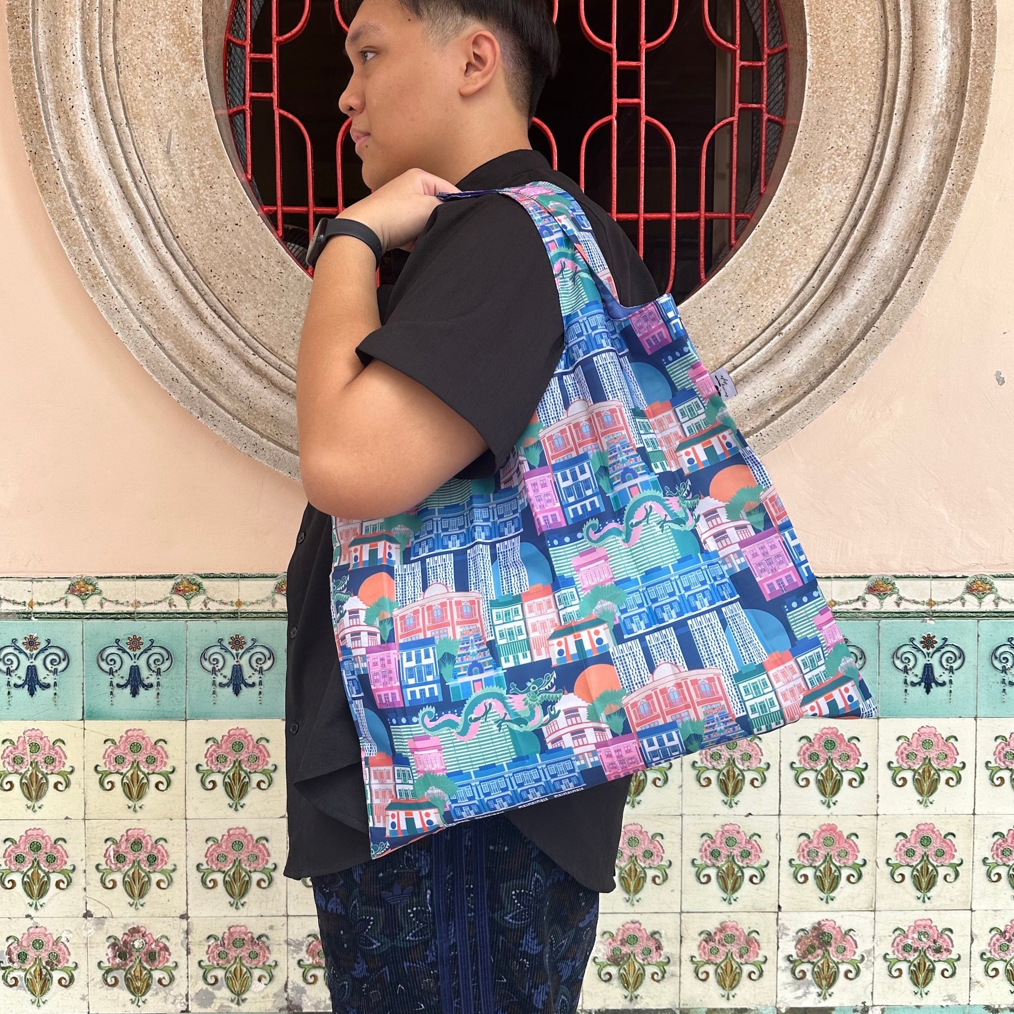 Binary Style - Shopper Swee Keong Said Road. Singapore-themed Foldable bag made from recycled plastic.