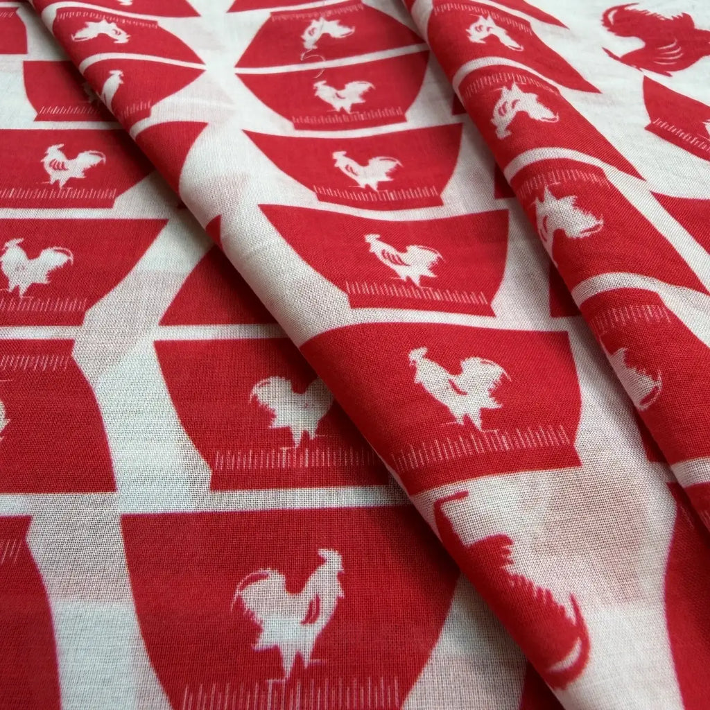 Taste of Nostalgia in Red Cotton Scarf