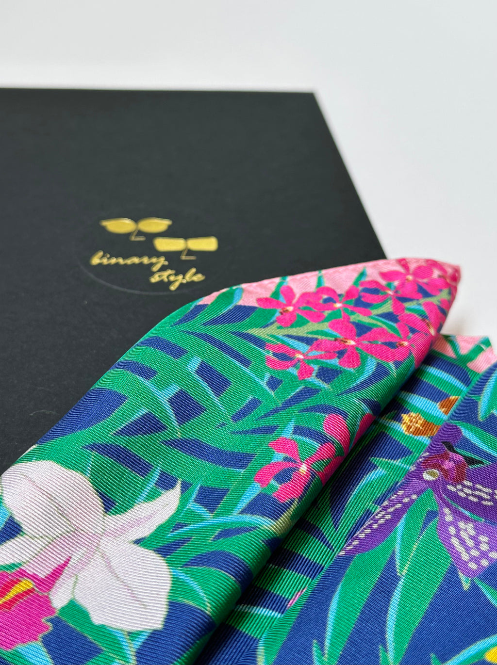 Garden of Enchanting Delight Pocket Square