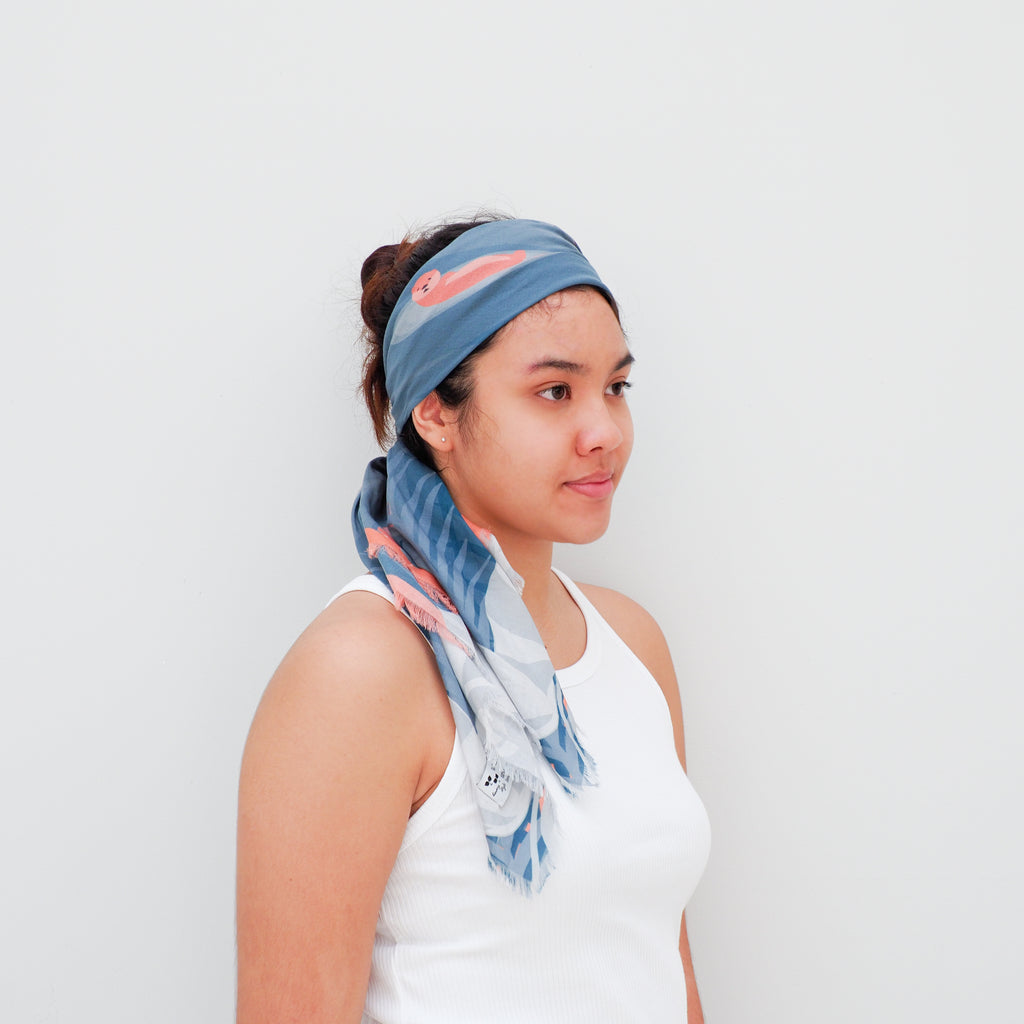 Playful Otter Cotton Scarf